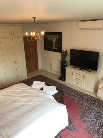 Westhurst Park Bnb Bredon Bagian luar foto